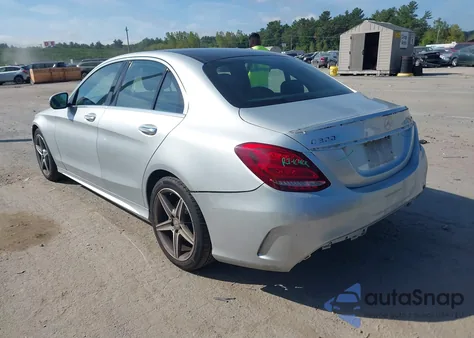 2016 Mercedes-Benz C 300 Sport 4Matic из США, поврежденный, VIN 55SWF4KB8GU098025